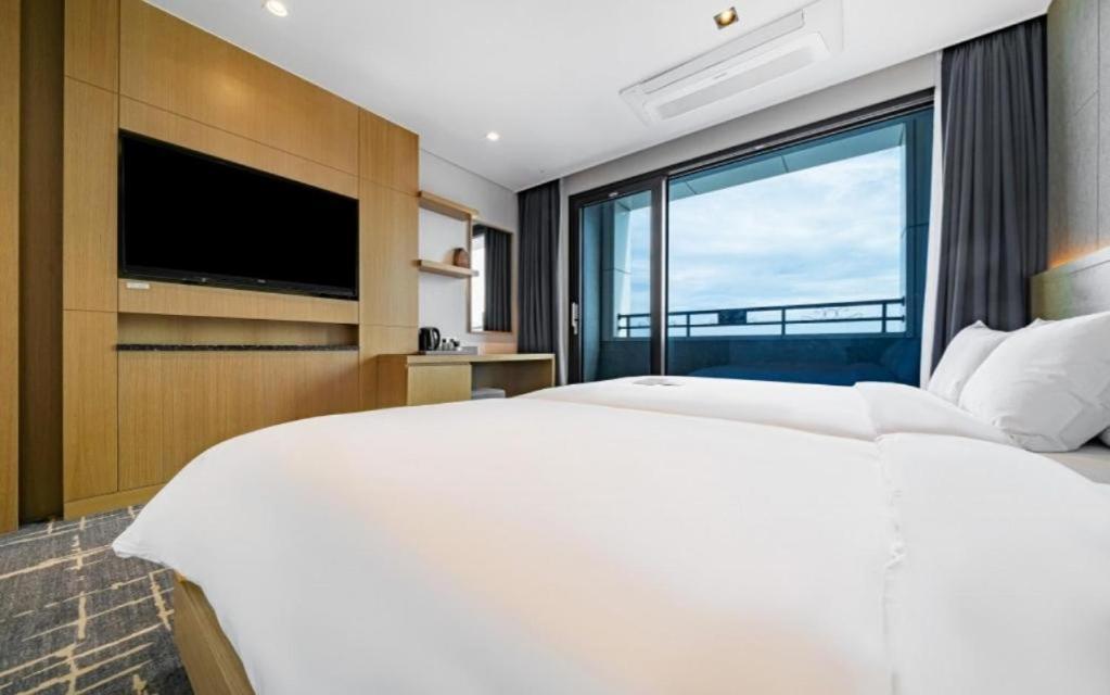 Sea Cruise Hotel Сокчхо Экстерьер фото