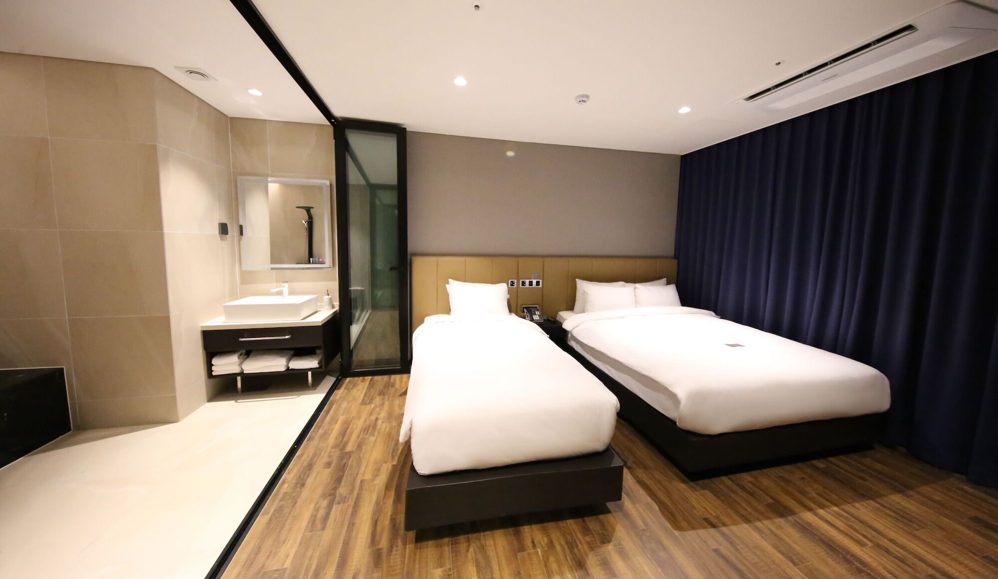 Sea Cruise Hotel Сокчхо Экстерьер фото